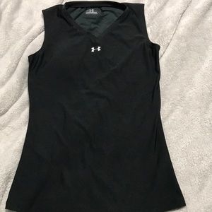 Black athletic tank top